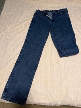 Classic Dark Wash Wrangler Jeans - MENS